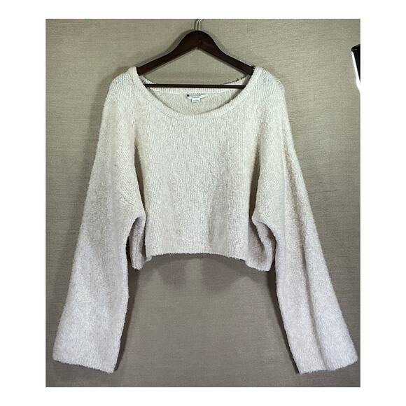 Kimchi Blue Sweaters - Kimchi Blue Cream Fuzzy Cropped Long-Sleeve Sweater Top‎ Women’s Large